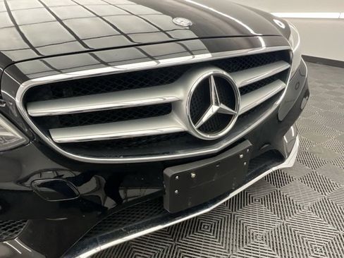 Used 2014 Mercedes-Benz E 350 4MATIC Sedan image 27