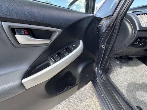 Used 2014 Toyota Prius Four FWD image 16