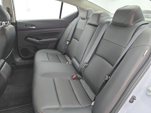 New 2025 Nissan Altima 2.5 SR image 13