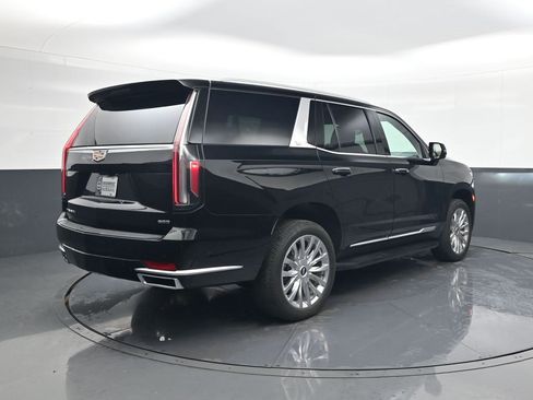 Used 2024 Cadillac Escalade Premium Luxury w/ LPO, Floor Liner Package image 7