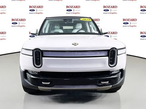 Used 2023 Rivian R1S Launch Edition image 2
