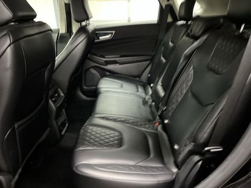 Used 2024 Ford Edge Titanium image 24