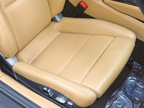 Used 2014 Porsche 911 Carrera 4S image 76