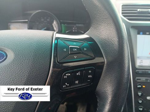 Used 2017 Ford Explorer Limited w/ Equipment Group 301A AWD/4WD image 29