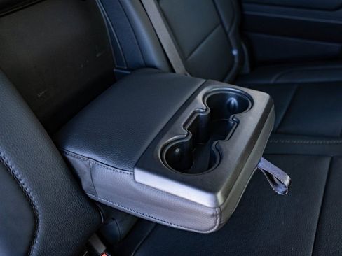 Used 2025 GMC Sierra 3500 Denali w/ Denali Reserve Package image 43