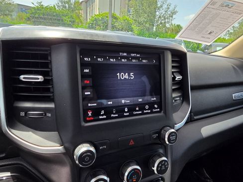 Used 2020 RAM 1500 Big Horn AWD/4WD image 33