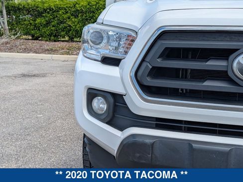 Used 2020 Toyota Tacoma SR5 image 9