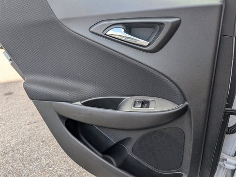 Used 2024 Chevrolet Malibu LT image 28