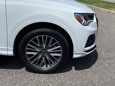 Used 2023 Audi Q3 2.0T Premium w/ Black Optic Package AWD/4WD image 9