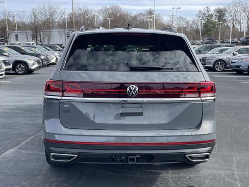Certified 2025 Volkswagen Atlas SE w/ Panoramic Sunroof Package image 6