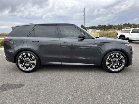 New 2026 Land Rover Range Rover Sport Dynamic SE AWD/4WD image 6