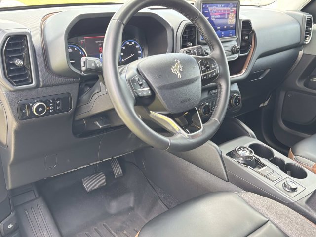 Used 2024 Ford Bronco Sport Outer Banks AWD/4WD image 19