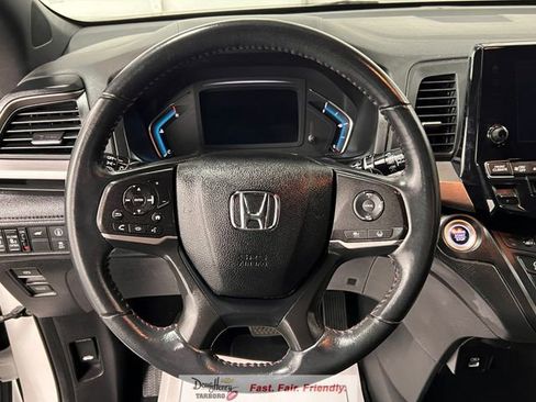 Used 2023 Honda Odyssey Sport image 47