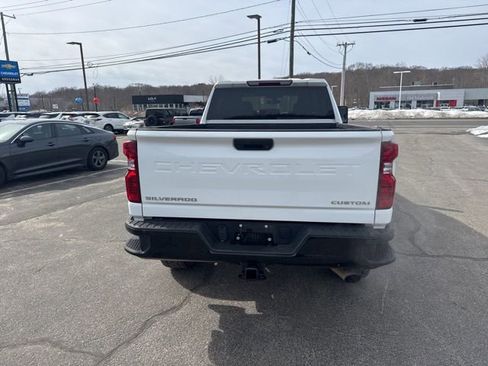 Used 2023 Chevrolet Silverado 2500 Custom w/ Infotainment Package image 6