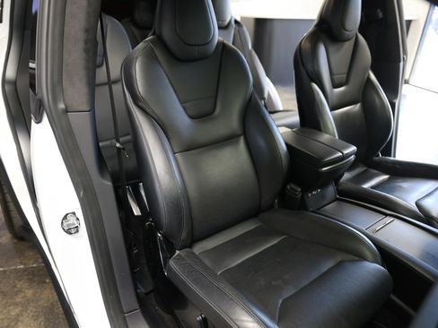 Used 2016 Tesla Model X P90D AWD/4WD image 39