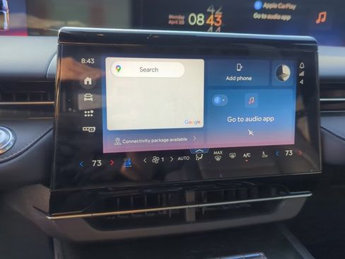 Used 2024 Lincoln Nautilus Premier w/ Jet Appearance Package image 19