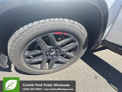 Used 2019 Chevrolet Traverse Premier w/ Redline Edition FWD image 12