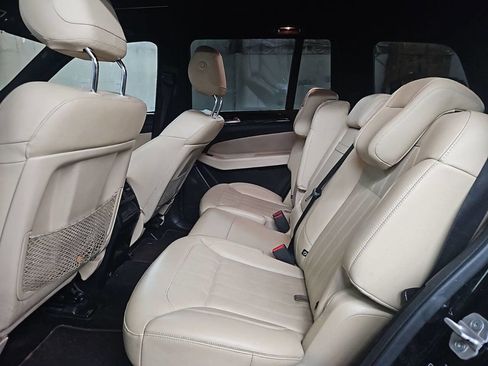 Used 2017 Mercedes-Benz GLS 450 4MATIC image 7