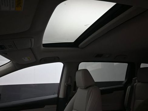 New 2026 Honda Odyssey EX-L image 25