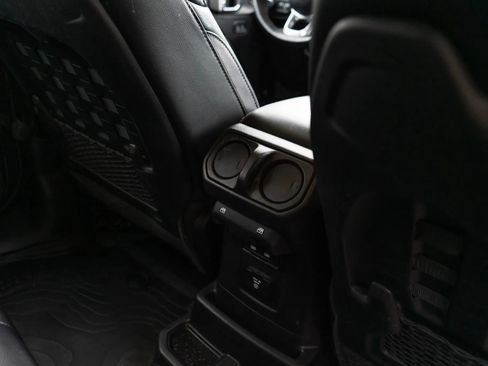 Used 2021 Jeep Wrangler Unlimited Rubicon w/ Dual Top Group image 62