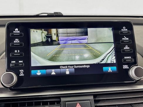 Used 2019 Honda Accord EX-L image 40