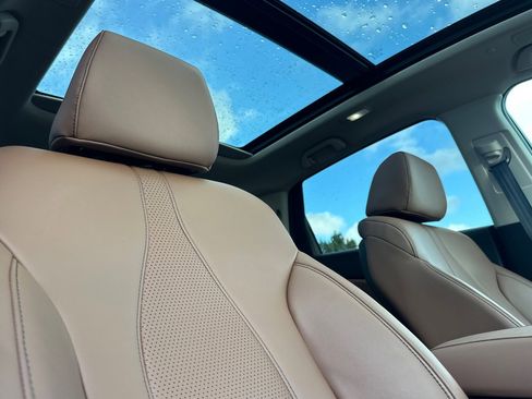 Certified 2025 Acura RDX SH-AWD w/ Technology Package image 21