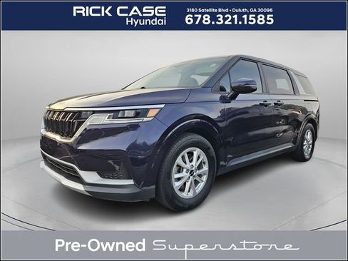 Used 2023 Kia Carnival LX image 1