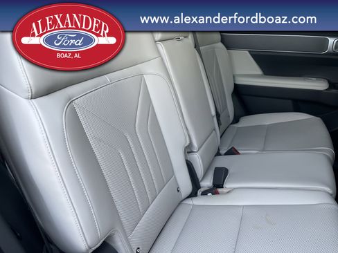 Used 2026 Hyundai Santa Fe SEL FWD image 17