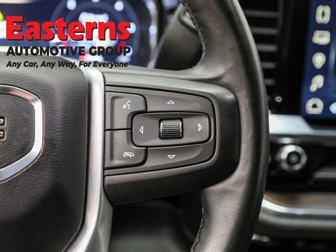 Used 2024 GMC Sierra 1500 SLT image 15