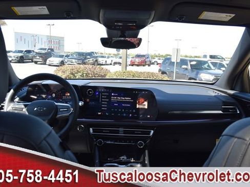 New 2026 Chevrolet Traverse Z71 image 3