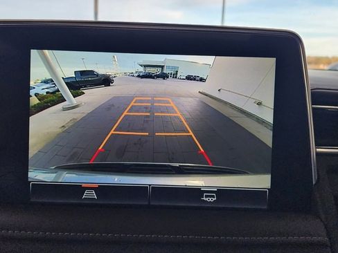 Used 2023 GMC Yukon SLT image 26