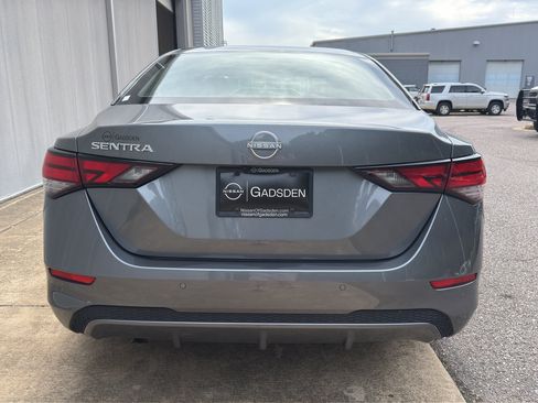 Certified 2025 Nissan Sentra S FWD image 4