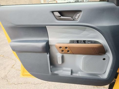 Used 2023 Ford Maverick Lariat w/ Lariat Luxury Package image 36