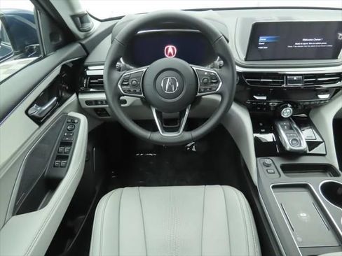 Used 2026 Acura MDX w/ Technology Package FWD image 11