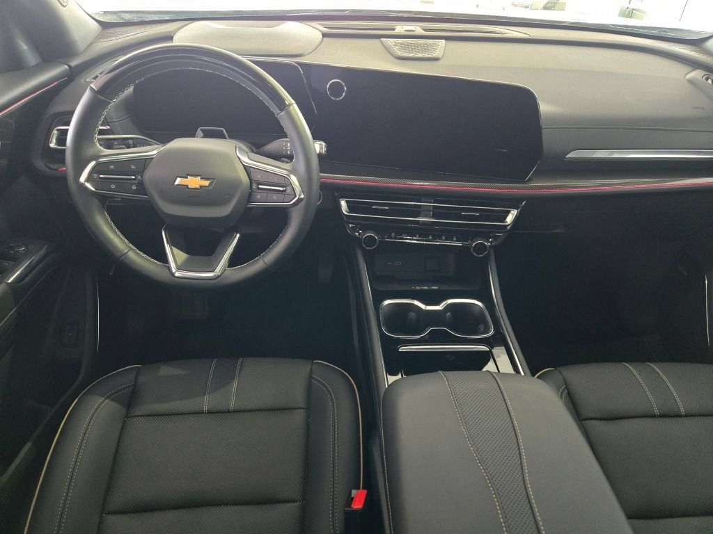 Certified 2025 Chevrolet Traverse High Country w/ LPO, Floor Liner Package AWD/4WD image 20