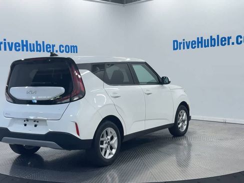 Used 2023 Kia Soul LX w/ Option Group 015 image 3