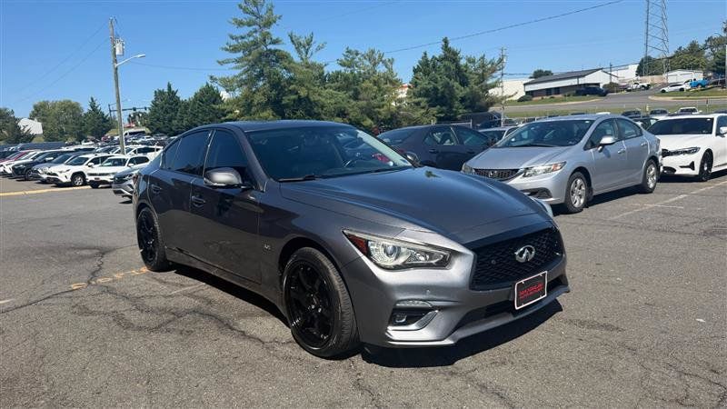 Used 2019 INFINITI Q50 Luxe w/ Essential Package (3.0T Luxe) AWD/4WD image 3