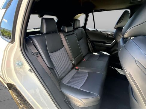 Used 2020 Toyota RAV4 XSE AWD/4WD image 20