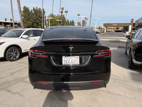 Used 2022 Tesla Model X Plaid AWD/4WD image 4
