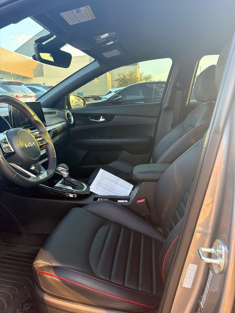 Used 2024 Kia Forte GT w/ GT2 Package FWD image 2