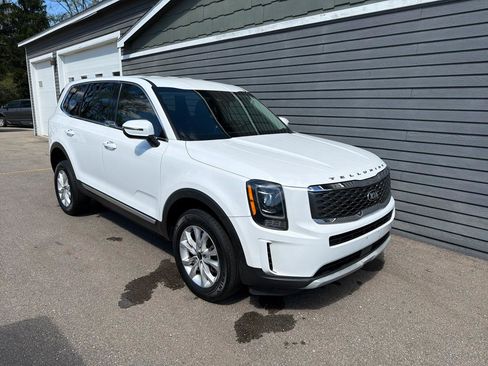 Used 2020 Kia Telluride LX FWD image 7