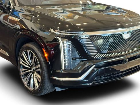 New 2026 Cadillac Vistiq Premium Luxury image 6