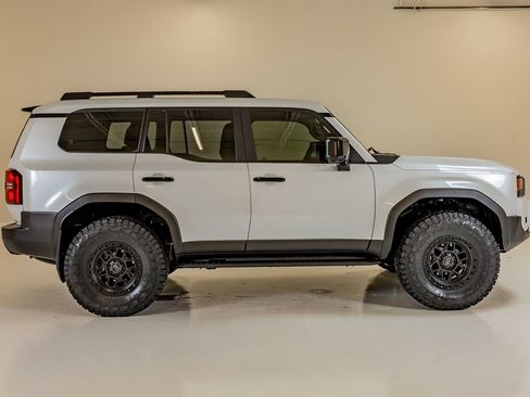 Used 2026 Toyota Land Cruiser w/ Premium Package AWD/4WD image 11