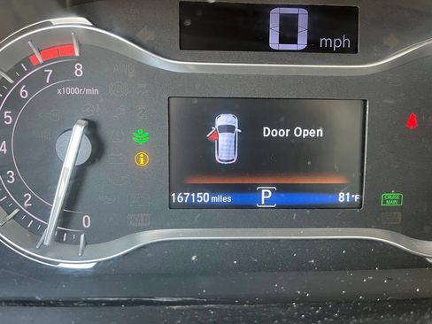 Used 2017 Honda Pilot EX image 9