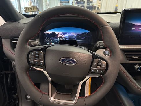 New 2026 Ford Explorer ST-Line w/ ST-Line Street Pack AWD/4WD image 19