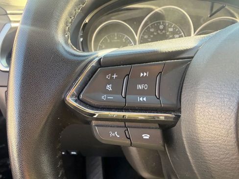 Used 2023 MAZDA CX-9 Touring image 15