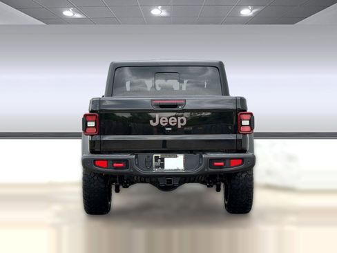 Used 2023 Jeep Gladiator Rubicon w/ LED Lighting Group AWD/4WD image 10