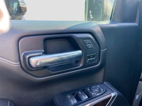 Used 2021 GMC Sierra 1500 SLT image 6