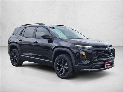 New 2026 Chevrolet Equinox LT w/ Midnight Edition FWD image 7