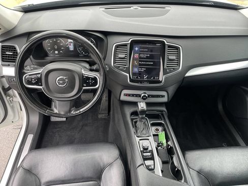 Used 2016 Volvo XC90 T6 Momentum AWD/4WD image 15